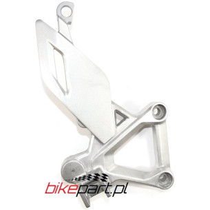 SET RIGHT FOOTREST HONDA CBR125 04-10 50600KPP901