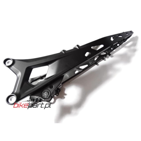 HONDA CBR1000RR VÝZTUHA ZADNÍCH DVEŘÍ 50200MKFD41ZA