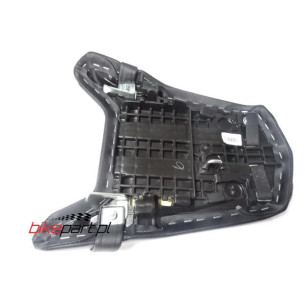 HONDA CBR650R SEDADLO SPOLUJEZDCE 77300MKYD51ZB